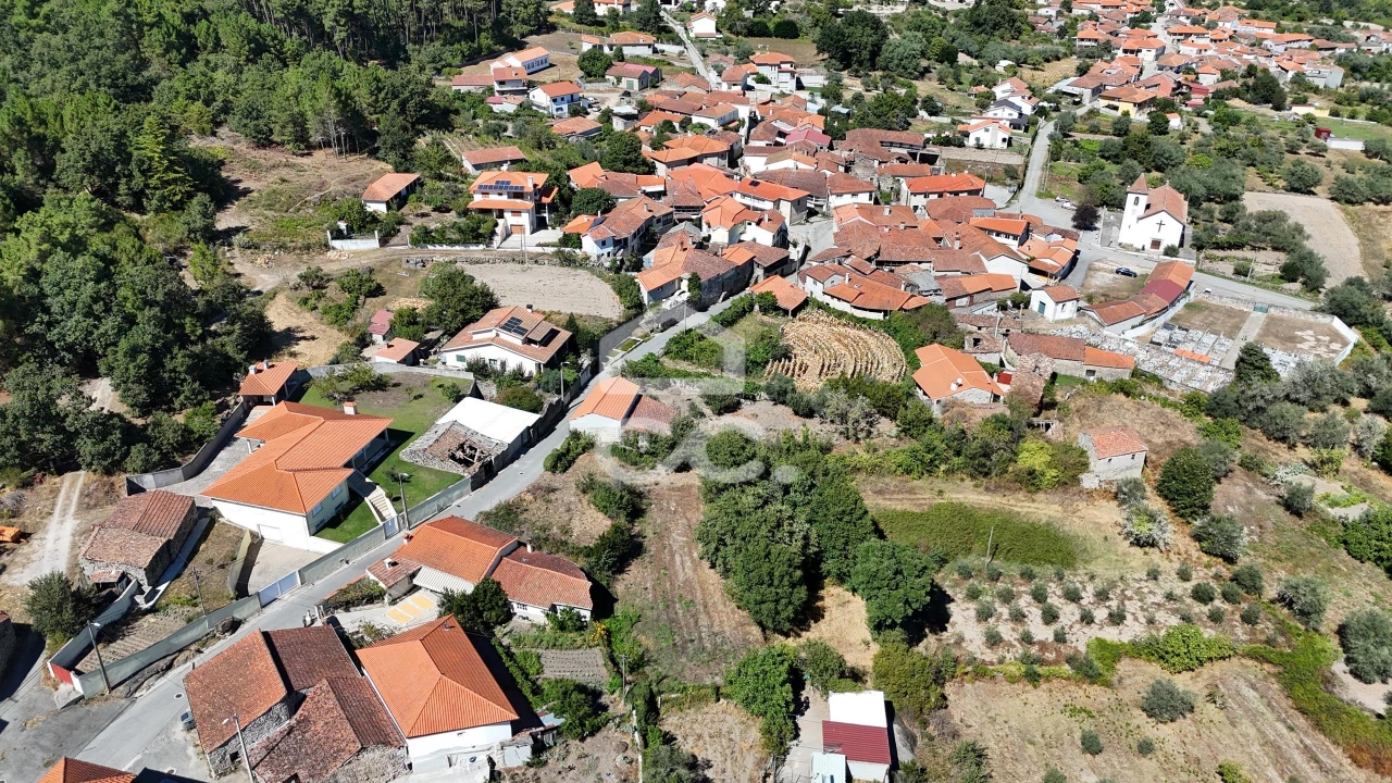 Terreno para Venda em Soutelo e Seara Velha Foto 6