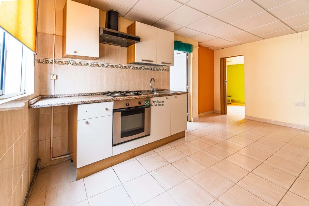 Prédio para Venda em Alvor Foto 30