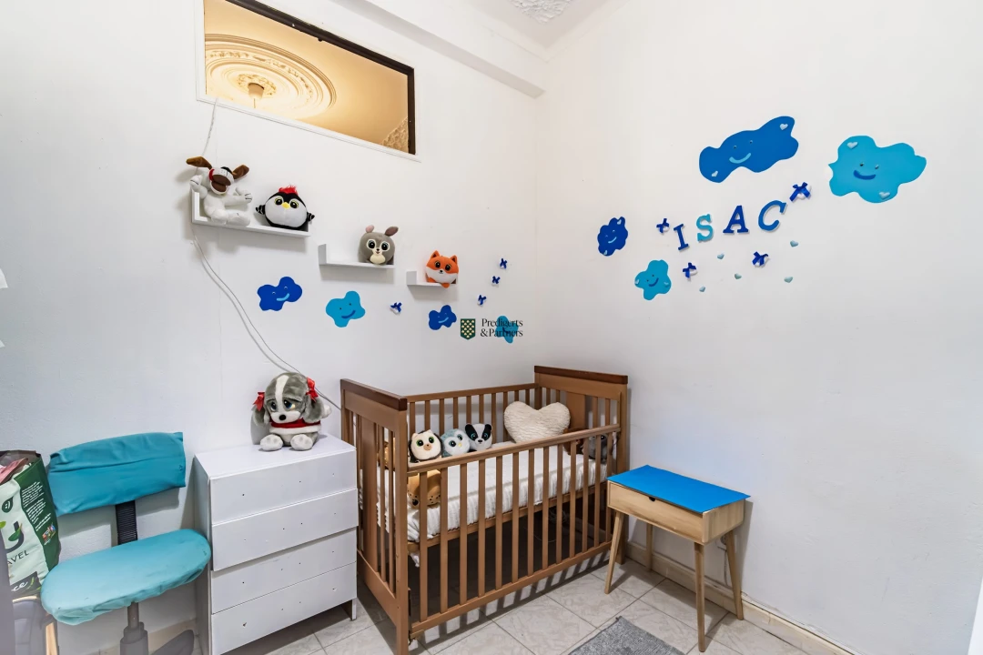 Prédio para Venda em Alvor Foto 7