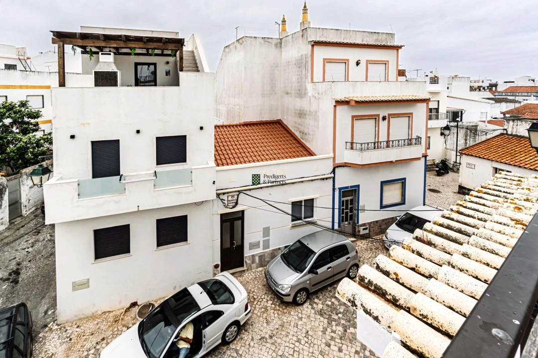 Prédio para Venda em Alvor Foto 36