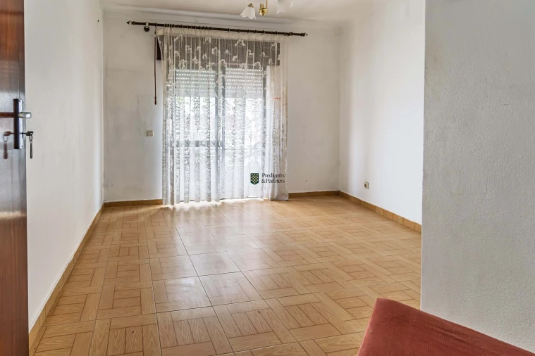 Prédio para Venda em Alvor Foto 23