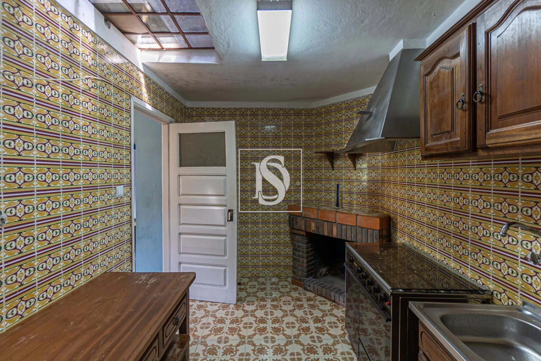 Moradia T1 para Venda em Ossela Foto 3