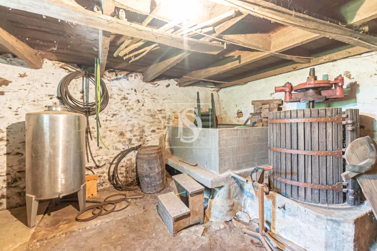 Moradia T1 para Venda em Ossela Foto 20