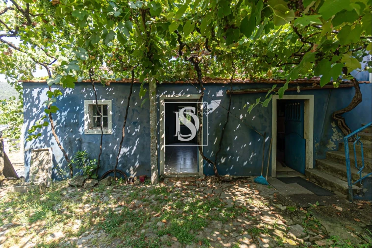 Moradia T1 para Venda em Ossela Foto 13