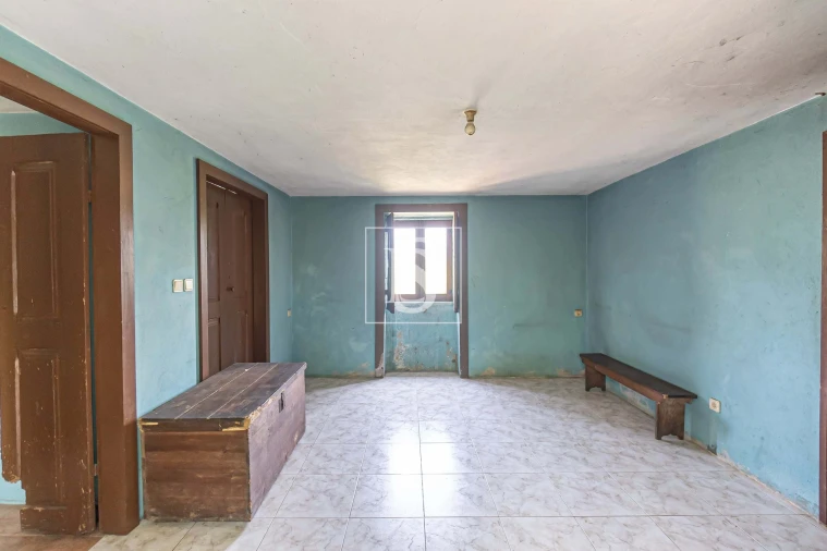 Moradia T1 para Venda em Ossela Foto 17