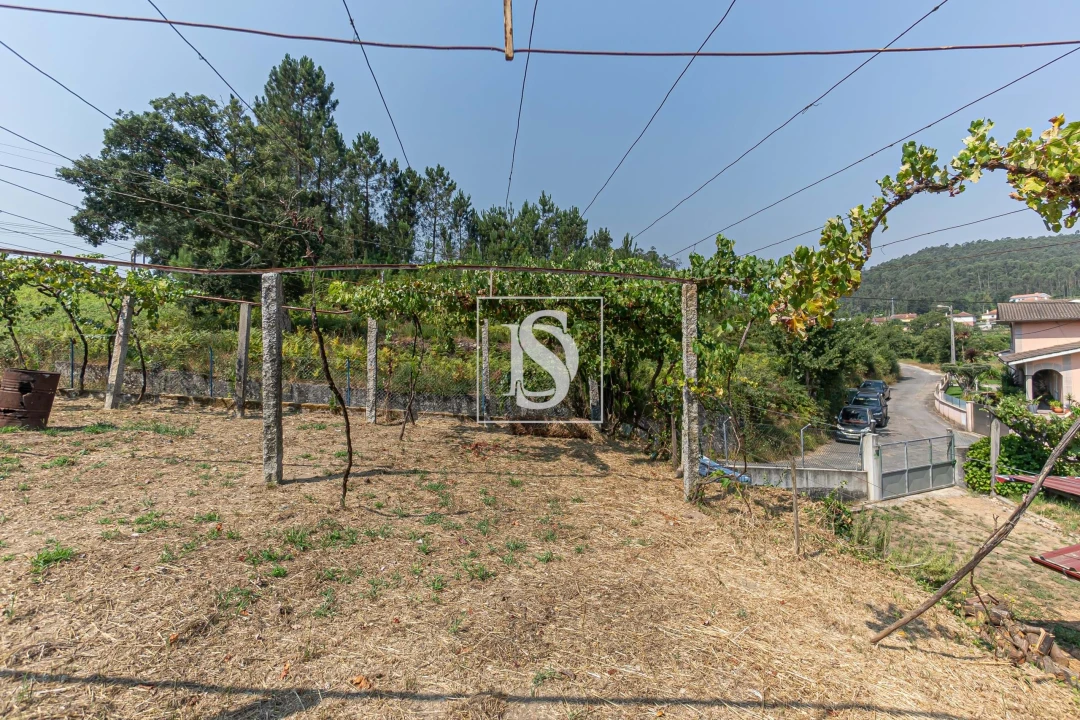 Moradia T1 para Venda em Ossela Foto 26