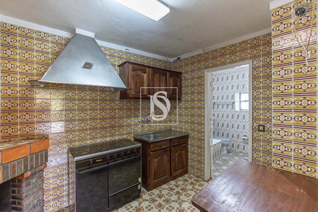 Moradia T1 para Venda em Ossela Foto 2