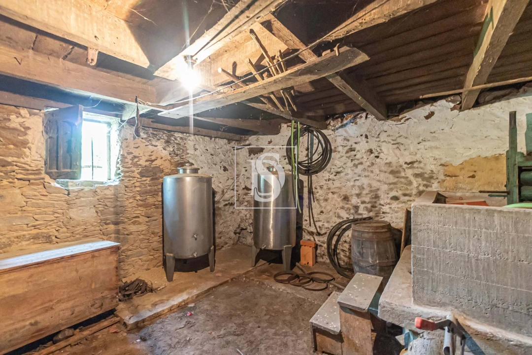 Moradia T1 para Venda em Ossela Foto 21