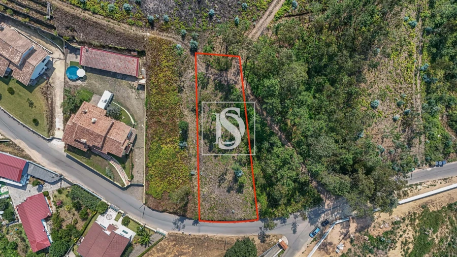 Terreno para Venda em Ossela