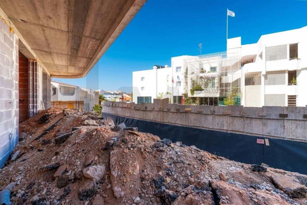 Apartamento T2 para Venda em Lagos (São Sebastião e Santa Maria) Foto 47