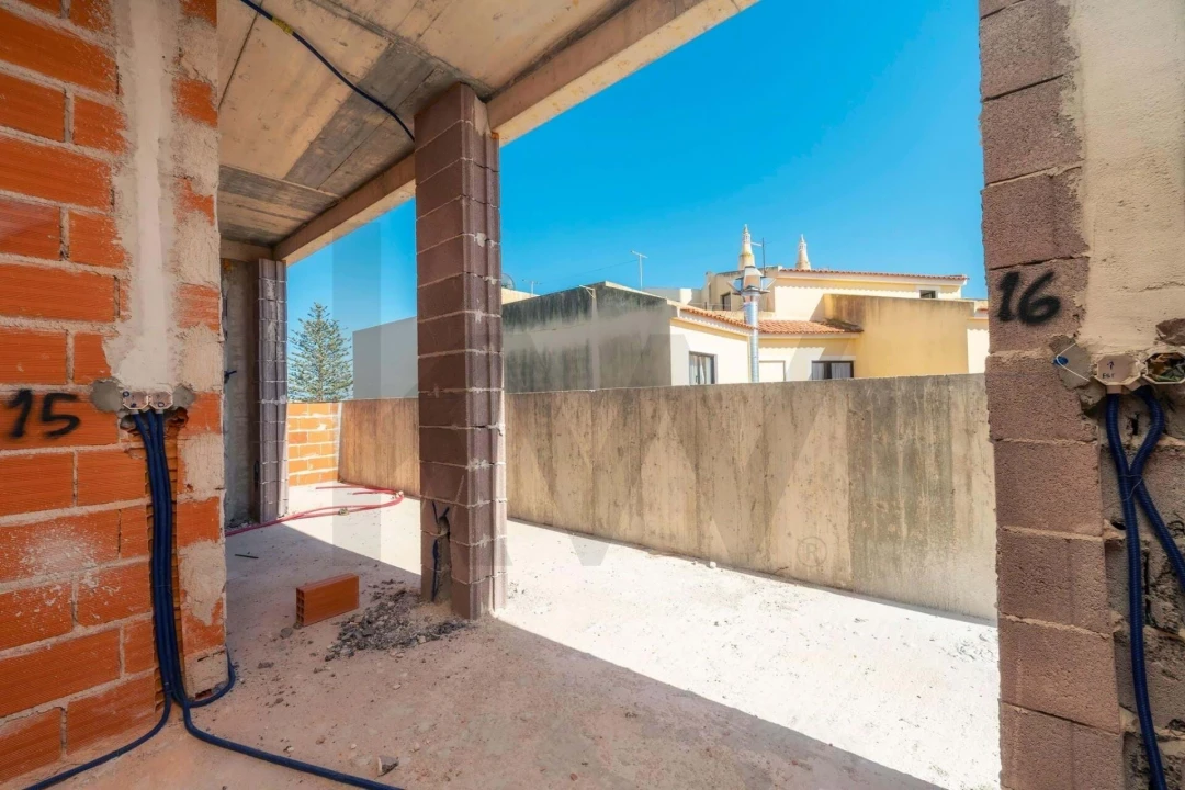 Apartamento T1 para Venda em Lagos (São Sebastião e Santa Maria) Foto 40