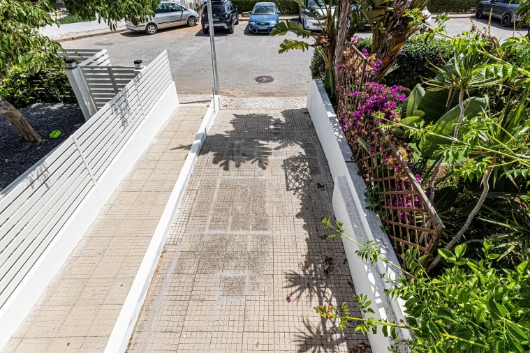 Apartamento T3 para Venda em Armação de Pera Foto 25