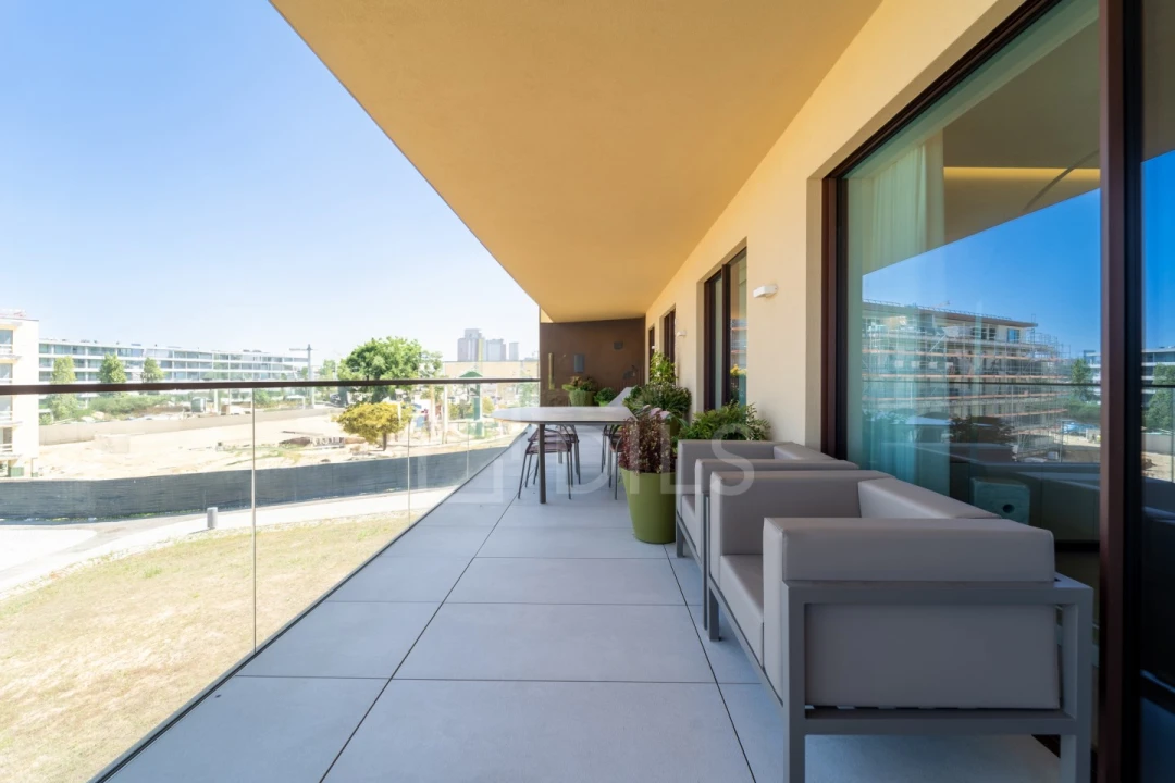 Apartamento T4 para Venda em Canidelo Foto 54