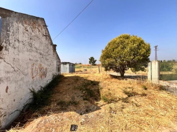 Moradia T2 para Venda em Nossa Sra de Fatima