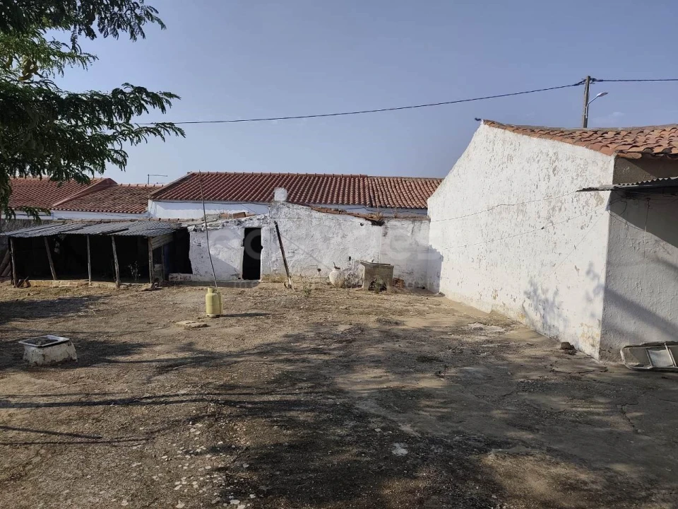 Moradia T2 para Venda em Santa Vitória e Mombeja Foto 14