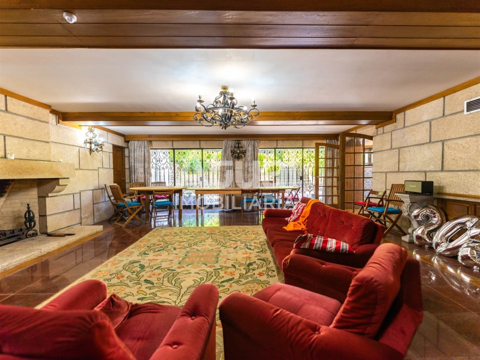 Moradia T5 para Venda em Moreira de Conegos Foto 113