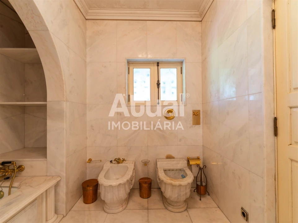 Moradia T5 para Venda em Moreira de Conegos Foto 24