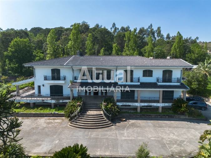 Moradia T5 para Venda em Moreira de Conegos Foto 4