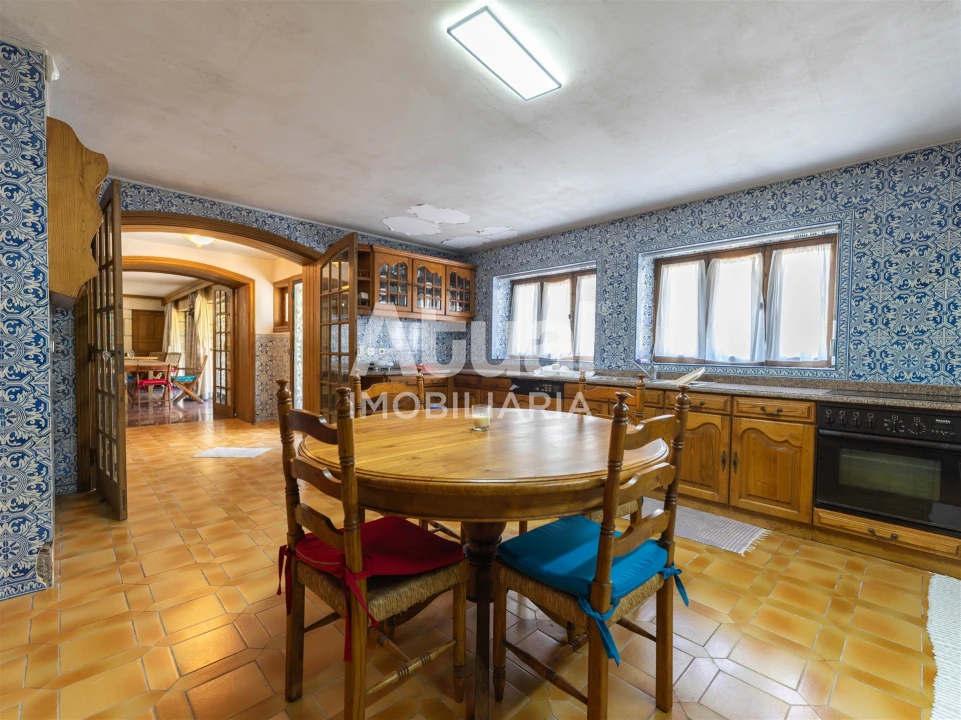 Moradia T5 para Venda em Moreira de Conegos Foto 95