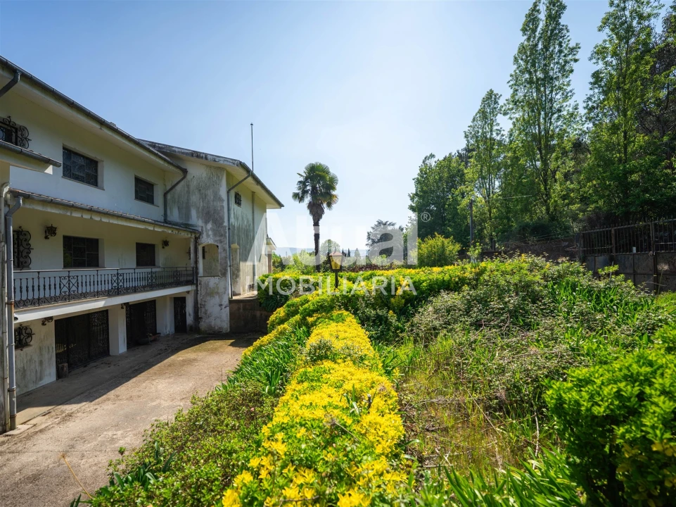 Moradia T5 para Venda em Moreira de Conegos Foto 117