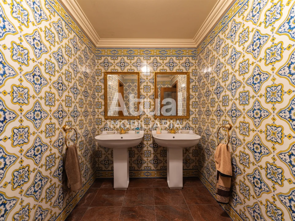 Moradia T5 para Venda em Moreira de Conegos Foto 109