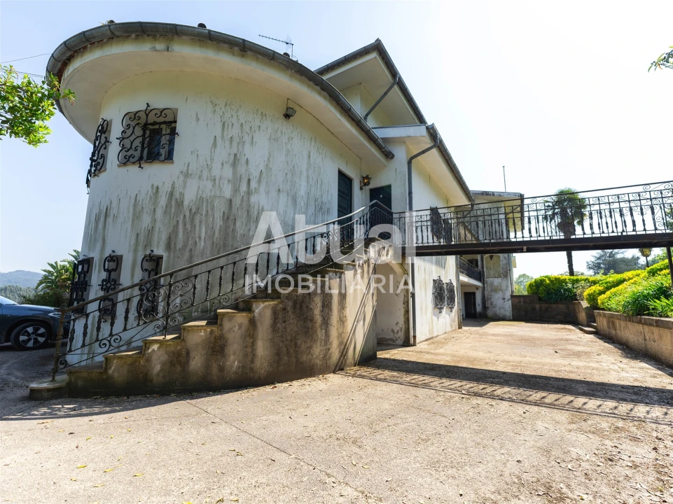 Moradia T5 para Venda em Moreira de Conegos Foto 120