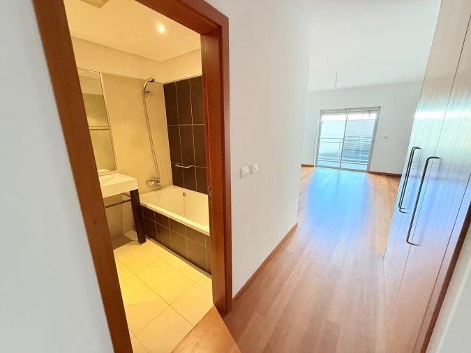Apartamento T3 para Venda em São Martinho Foto 15