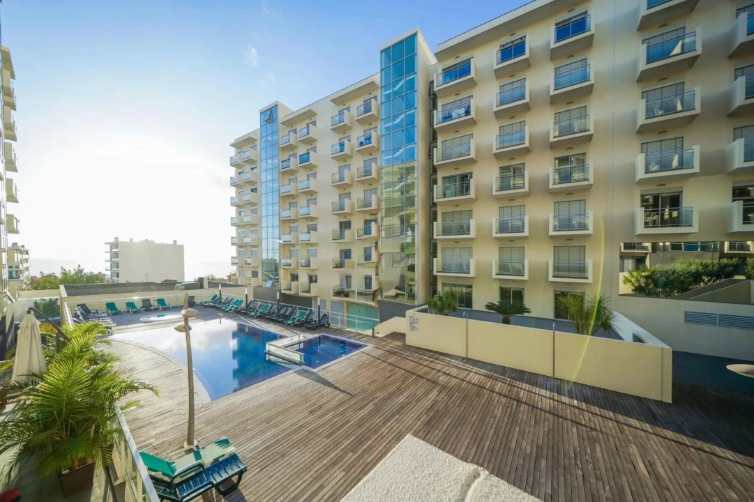 Apartamento T3 para Venda em São Martinho Foto 1