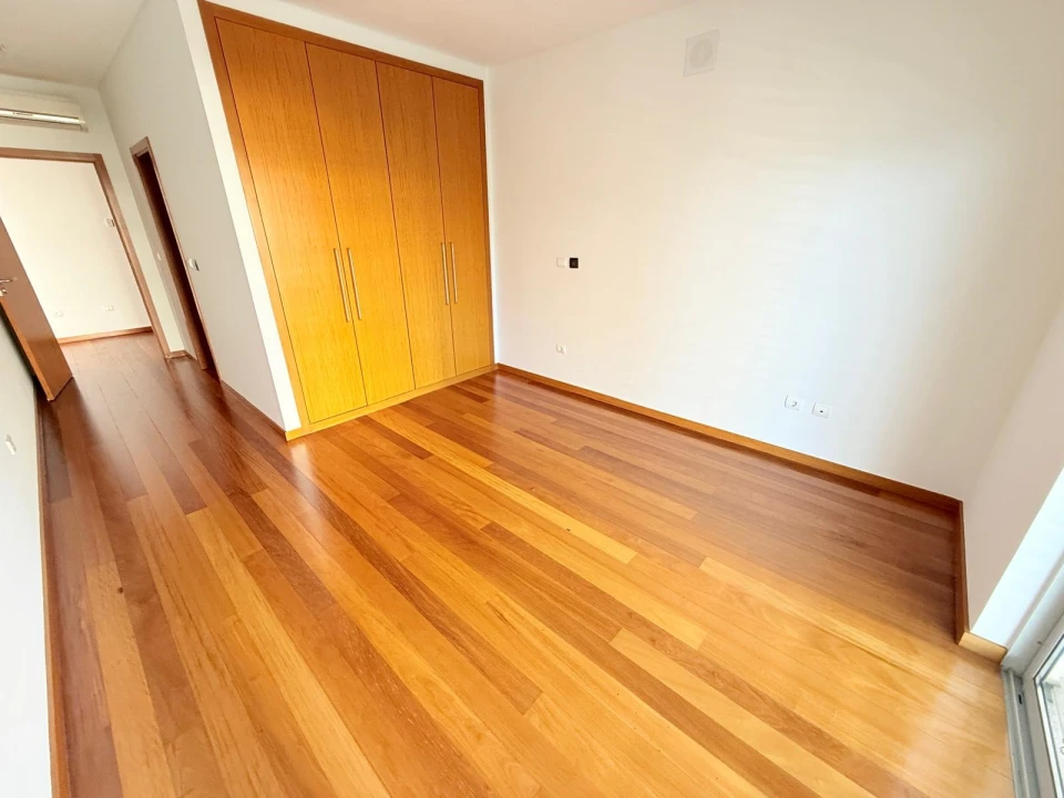 Apartamento T3 para Venda em São Martinho Foto 13