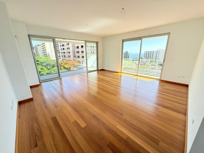 Apartamento T3 para Venda em São Martinho Foto 6