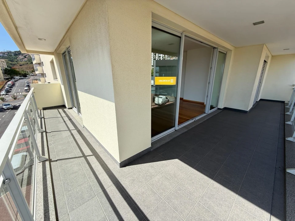 Apartamento T3 para Venda em São Martinho Foto 7