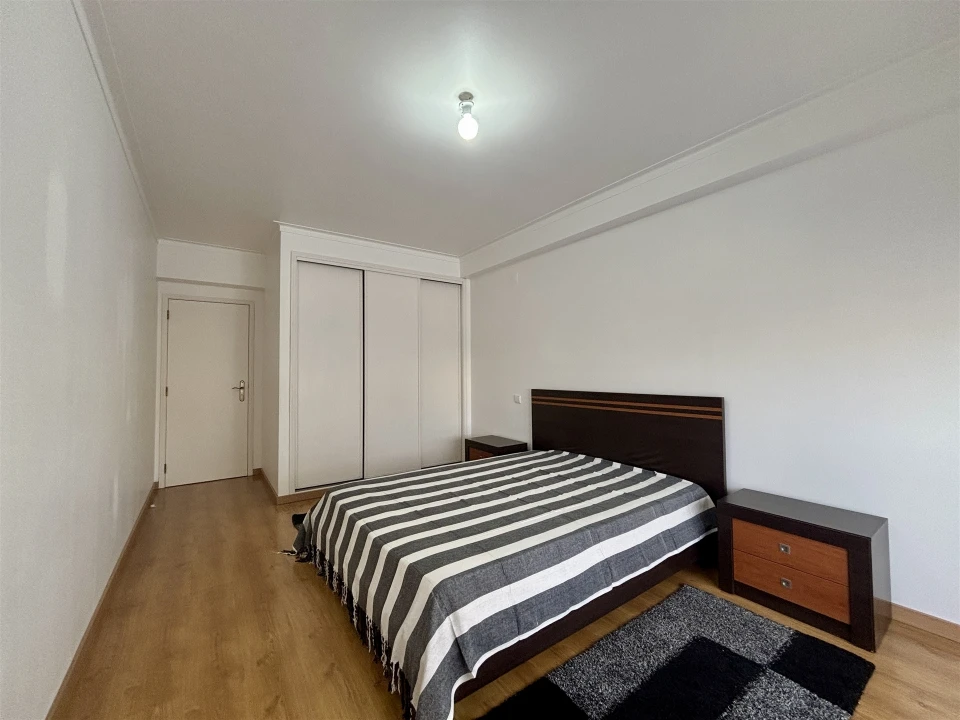 Apartamento T2 para Arrendamento em Nazare Foto 8