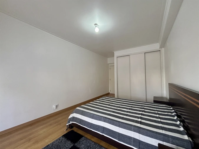Apartamento T2 para Arrendamento em Nazare Foto 9