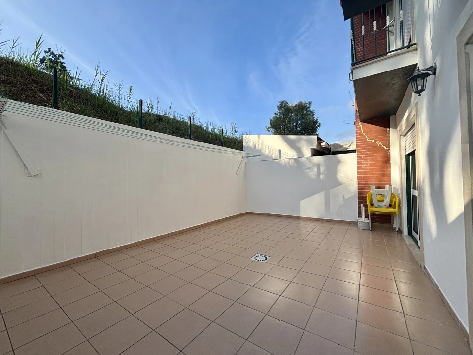 Apartamento T2 para Arrendamento em Nazare Foto 15