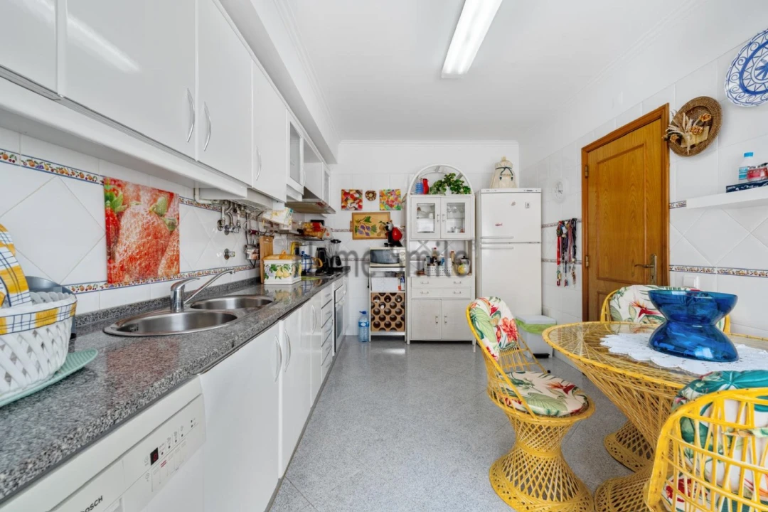 Apartamento T3 para Venda em Sesimbra (Castelo) Foto 37