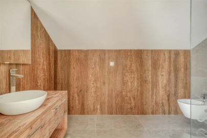 Apartamento T3 para Venda em Carcavelos e Parede