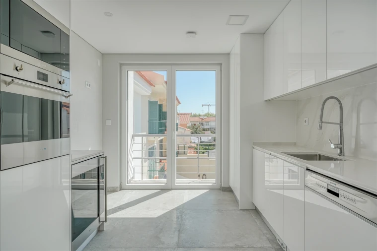 Apartamento T3 para Venda em Carcavelos e Parede Foto 13