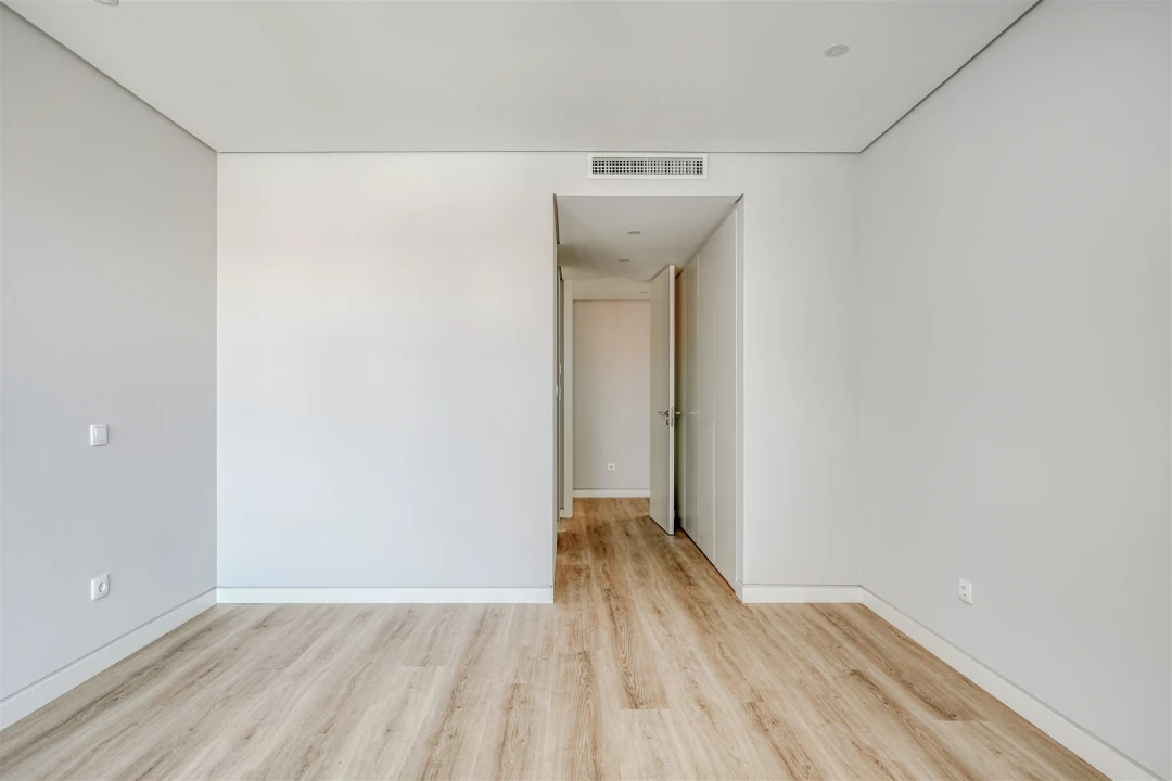 Apartamento T3 para Venda em Carcavelos e Parede Foto 18