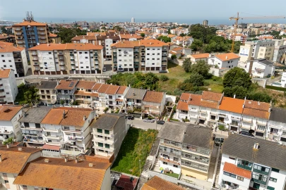 Terreno para Venda em Tavarede