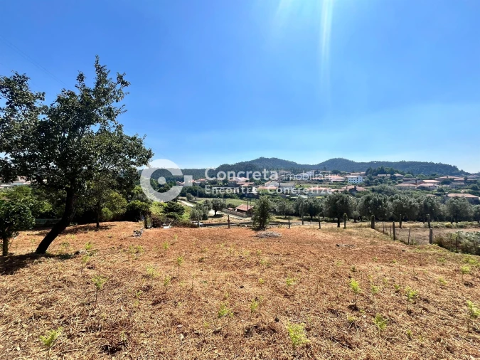 Terreno para Venda em Creixomil e Mariz Foto 3