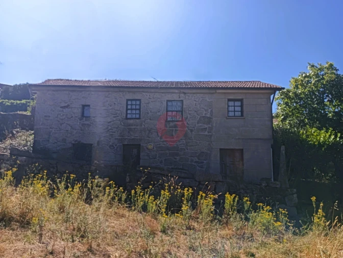 Moradia T2 para Venda em Riba de Mouro Foto 16