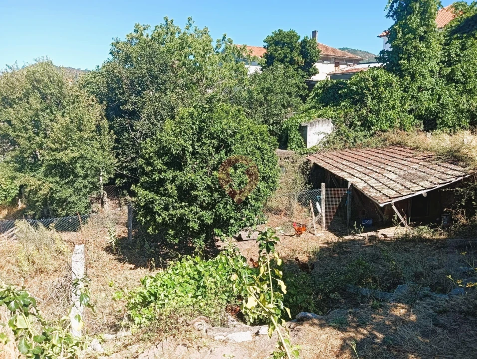 Moradia T2 para Venda em Riba de Mouro Foto 11