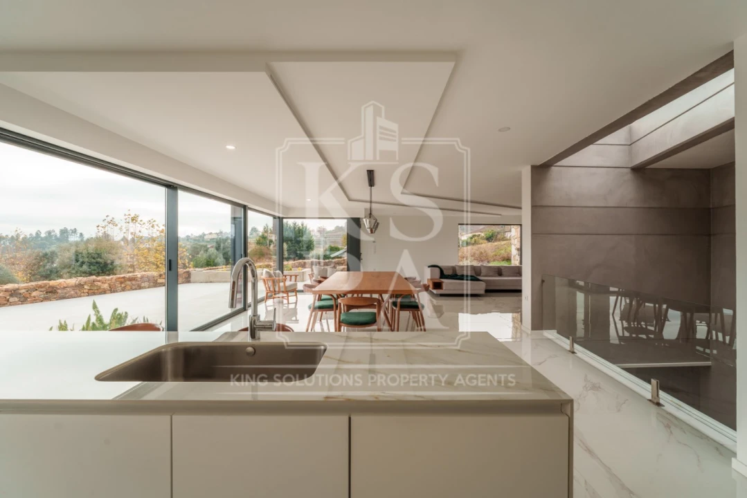 Moradia T3 para Venda em Veade, Gagos e Molares Foto 3