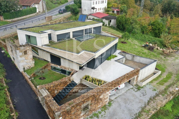 Moradia T3 para Venda em Veade, Gagos e Molares Foto 18