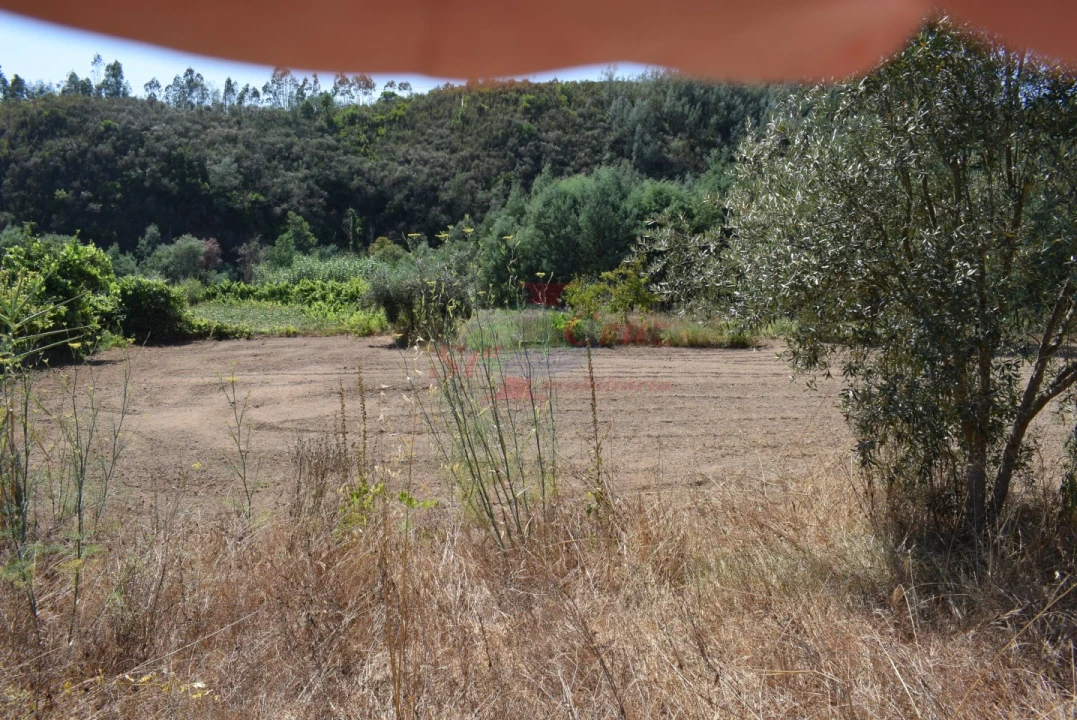 Quinta T2 para Venda em Lavegadas Foto 27