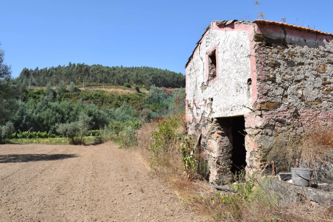 Quinta T2 para Venda em Lavegadas Foto 28