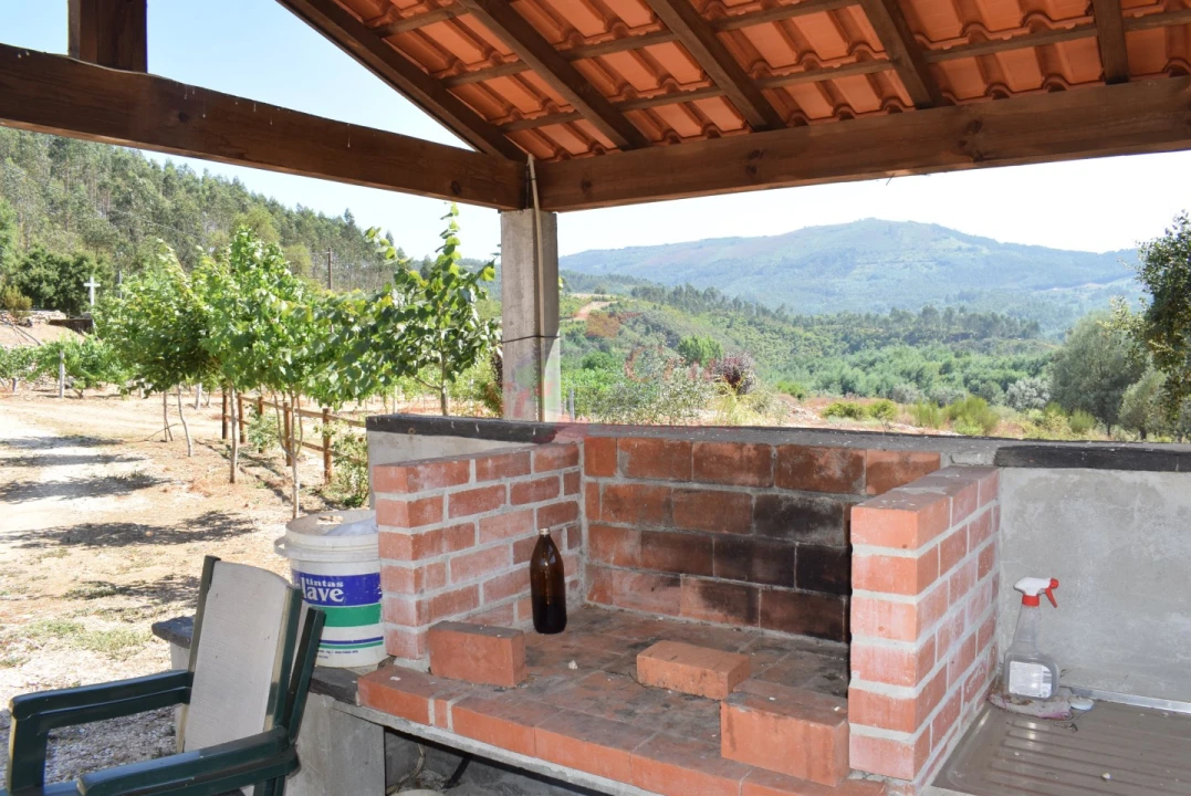 Quinta T2 para Venda em Lavegadas Foto 58