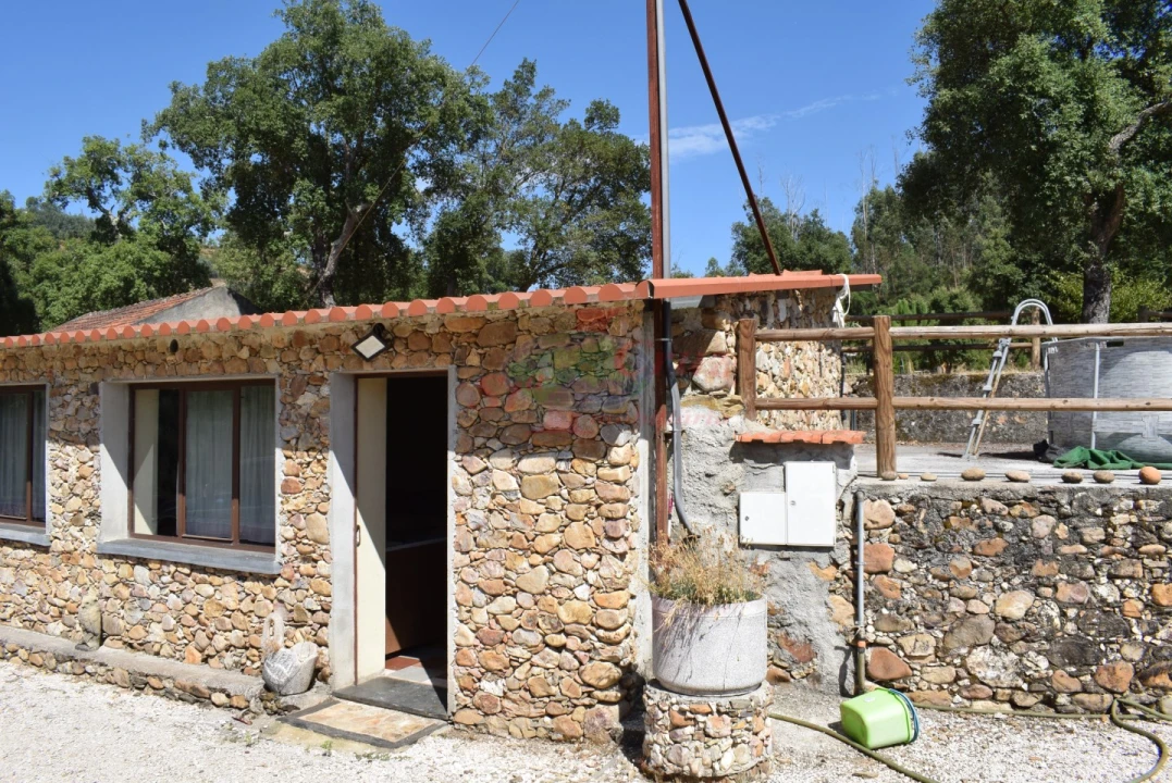 Quinta T2 para Venda em Lavegadas Foto 67