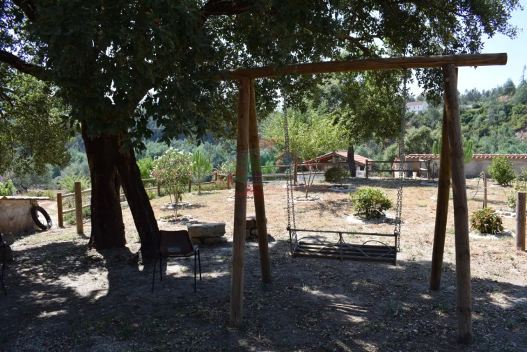 Quinta T2 para Venda em Lavegadas Foto 40