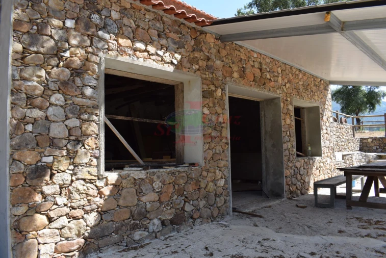 Quinta T2 para Venda em Lavegadas Foto 47